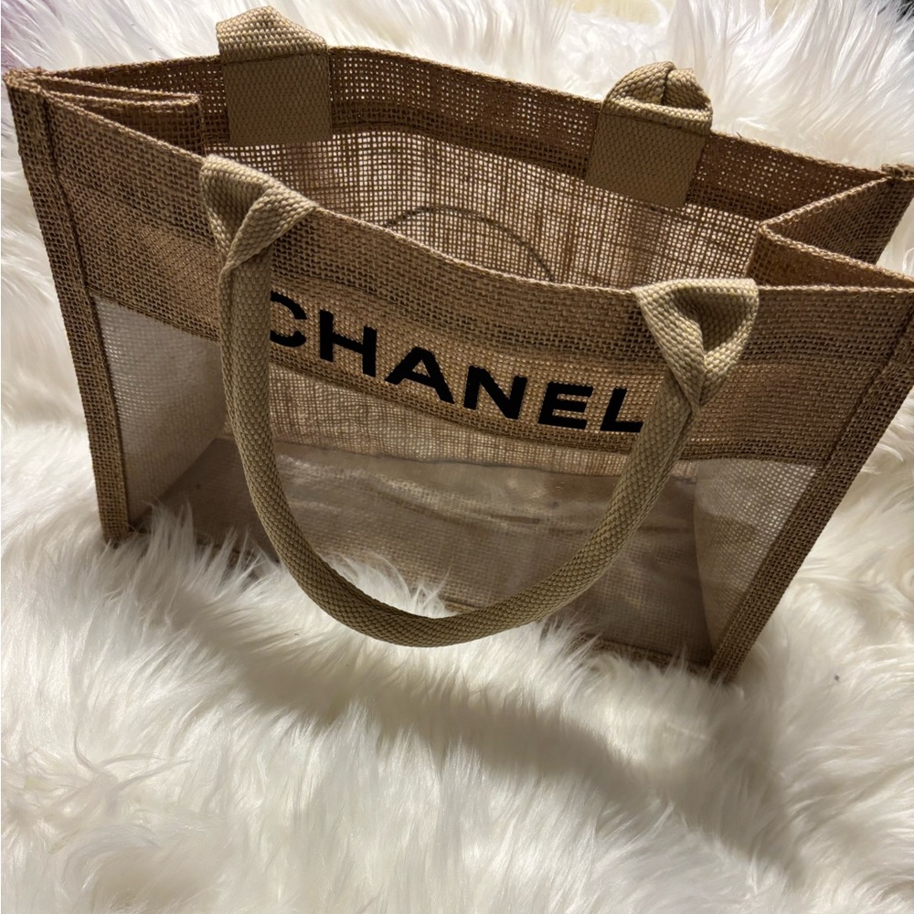 Source Unknown Beige and Black CHANEL Jute Tote Cosmetic Bag